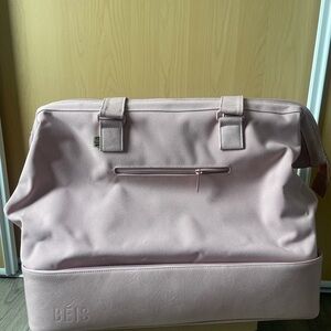 BEIS Weekender bag large size in Atlas Pink